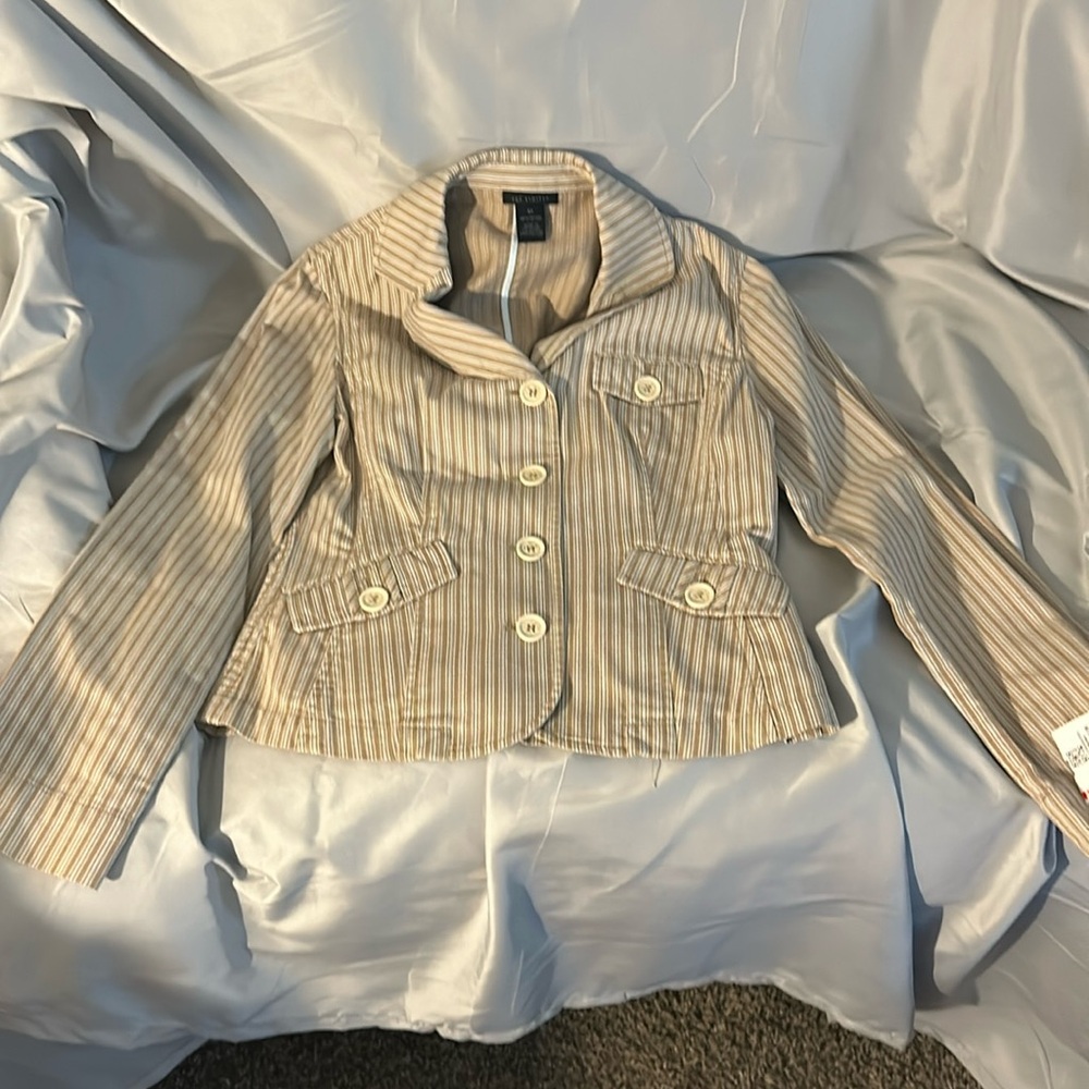 The limited suit jacket